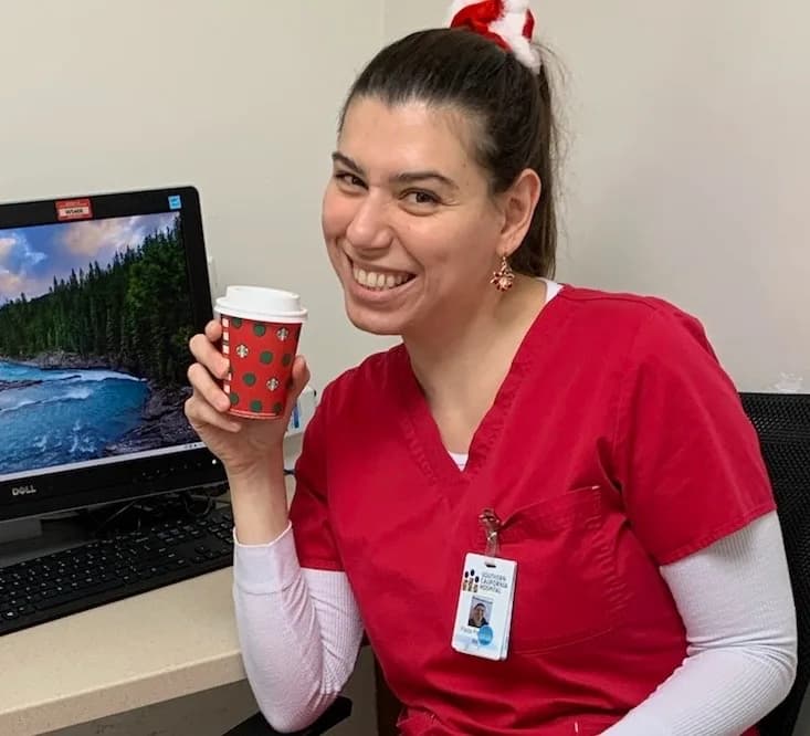 Paola, RN, Medical-Surgical, Hollywood